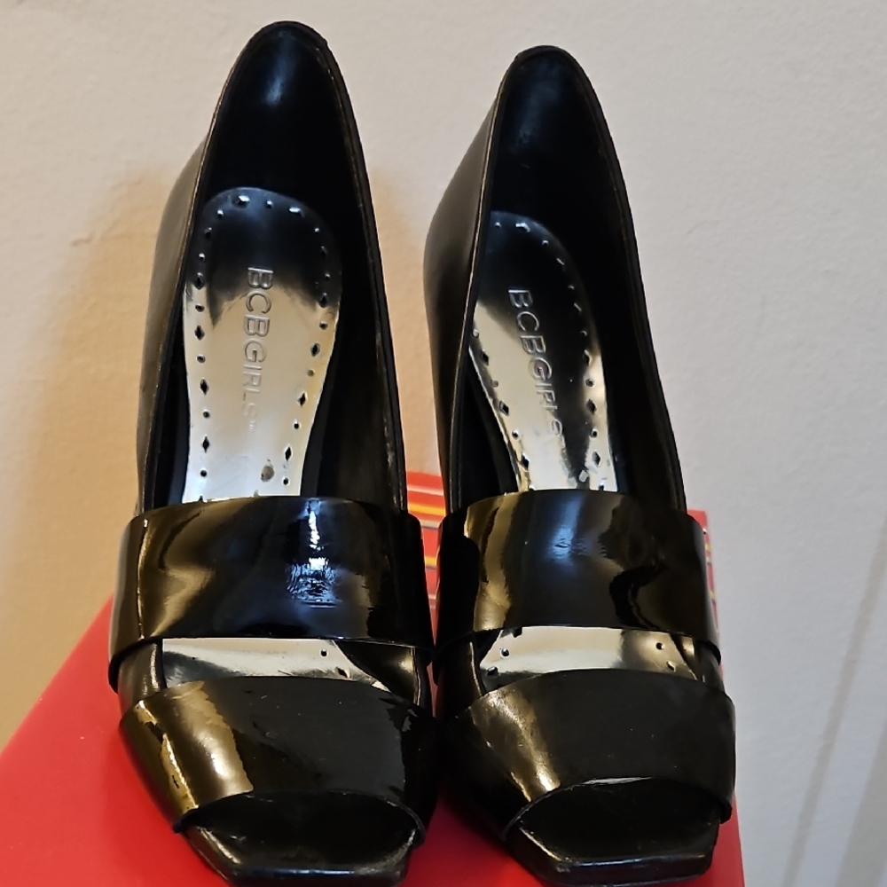 BCBGirls  Black Patent Leather/Leather Heels, Size 6.5